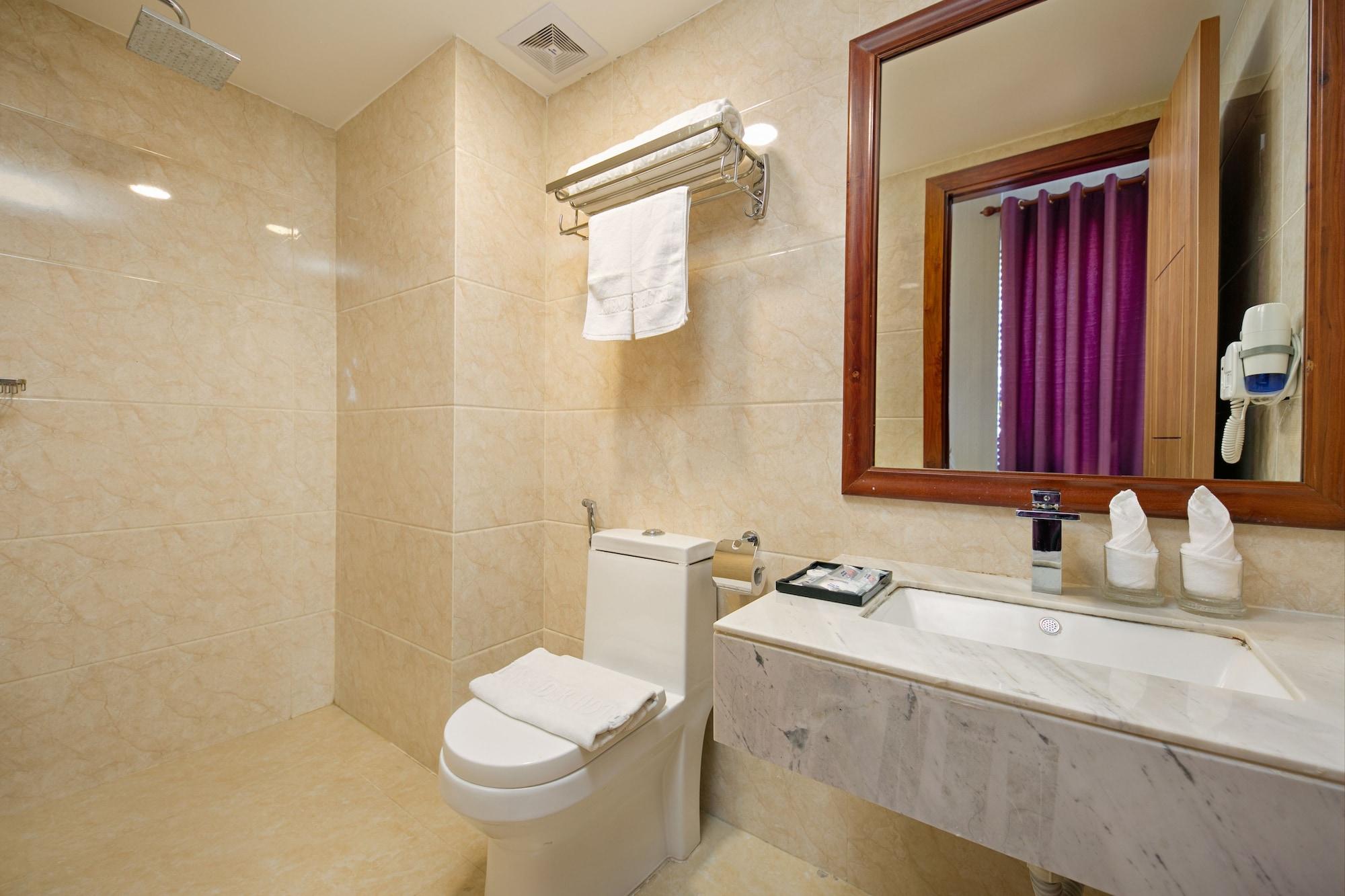 Lavender Riverside Hotel Da Nang Exterior foto